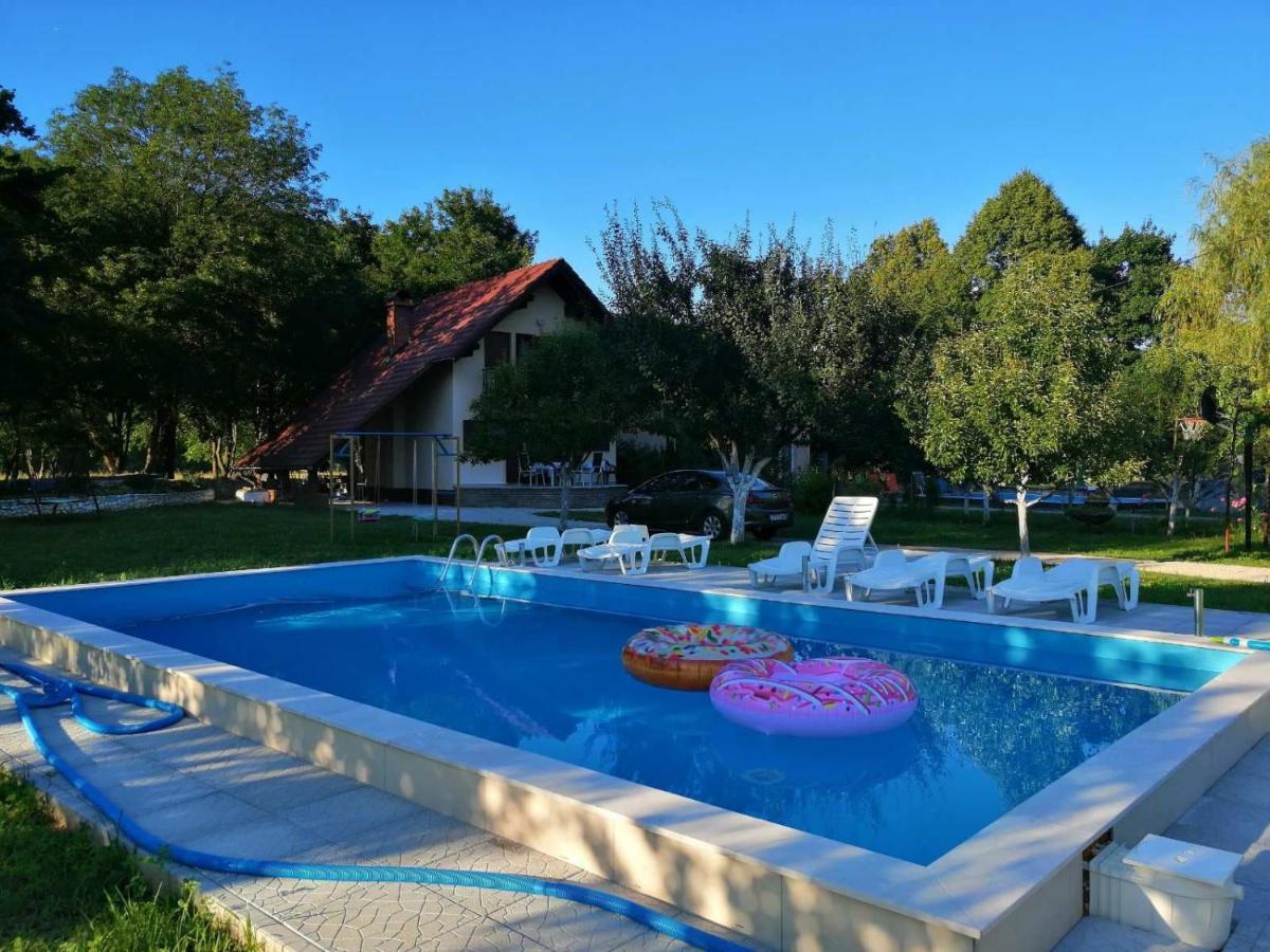 Holiday Home Adna Bihać Exteriör bild