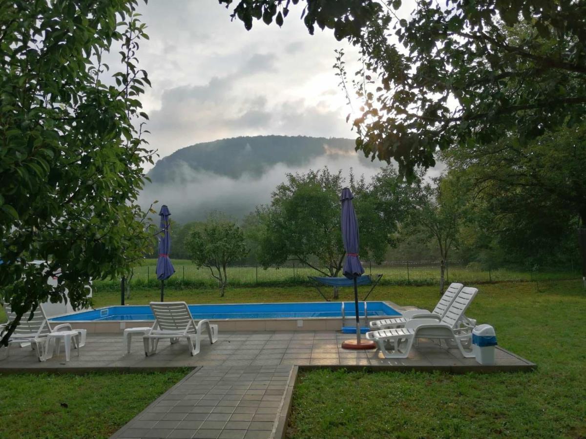 Holiday Home Adna Bihać Exteriör bild
