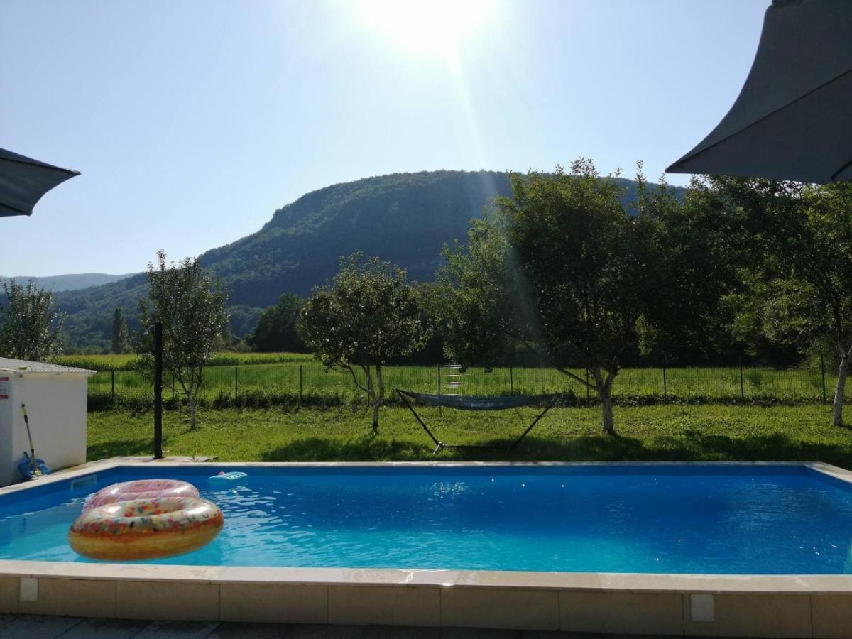 Holiday Home Adna Bihać Exteriör bild