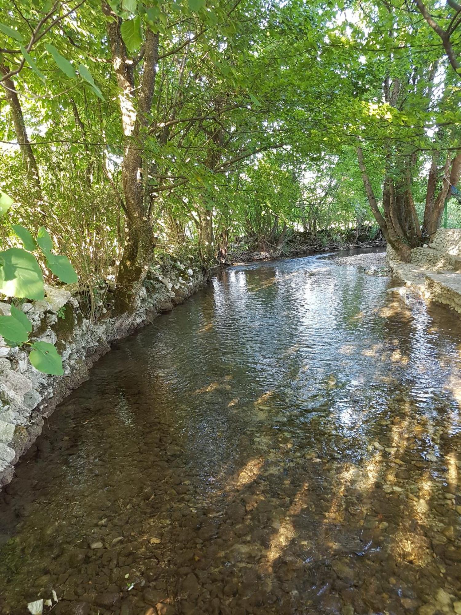 Holiday Home Adna Bihać Exteriör bild